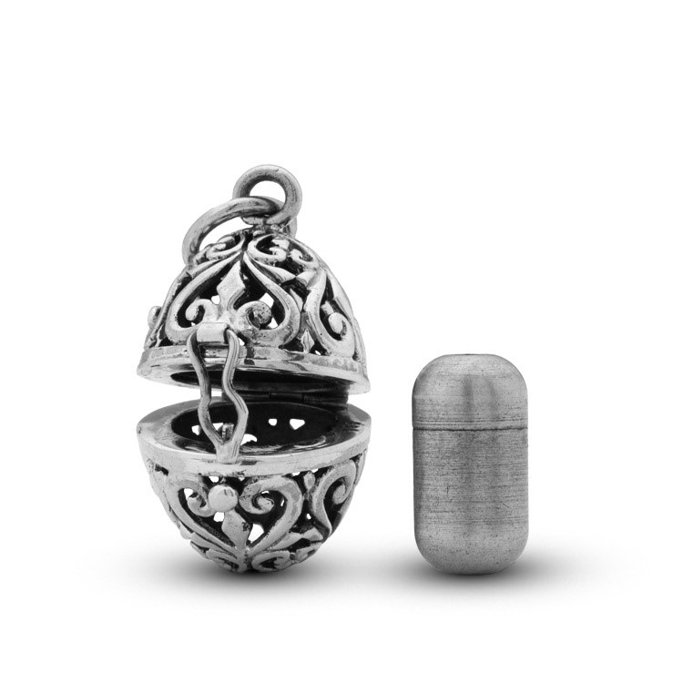 Ashanger Ovaal Zilveren Urntje met RVS Collier