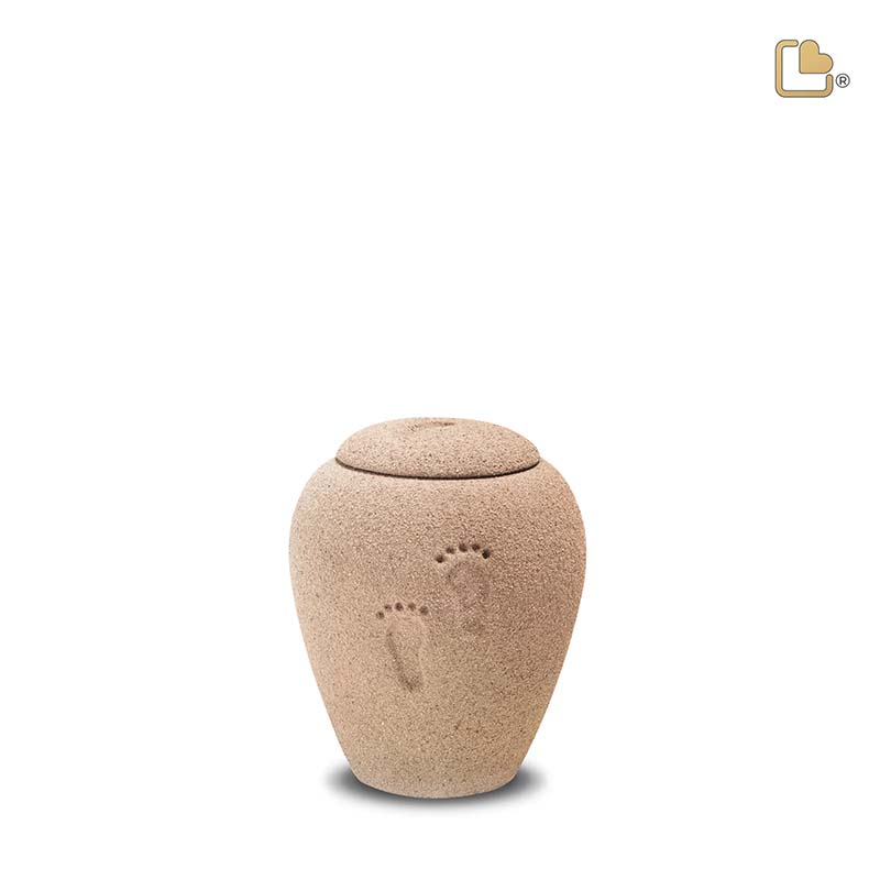 https://grafdecoratie.nl/photos/biologische-miniurn-eco-mini-urn-BK110-loveurns-Footprints-urnen-urnwebshop.jpg