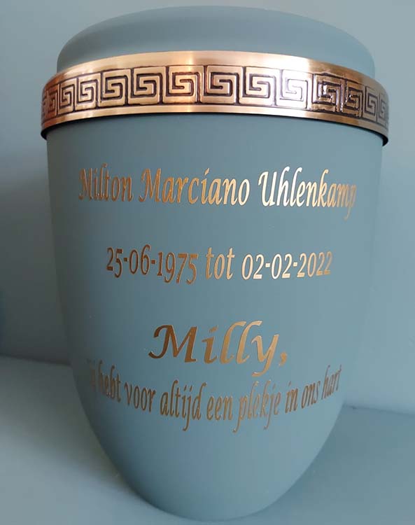 Design Urn met Klassiek Messing Sierband (4 liter)