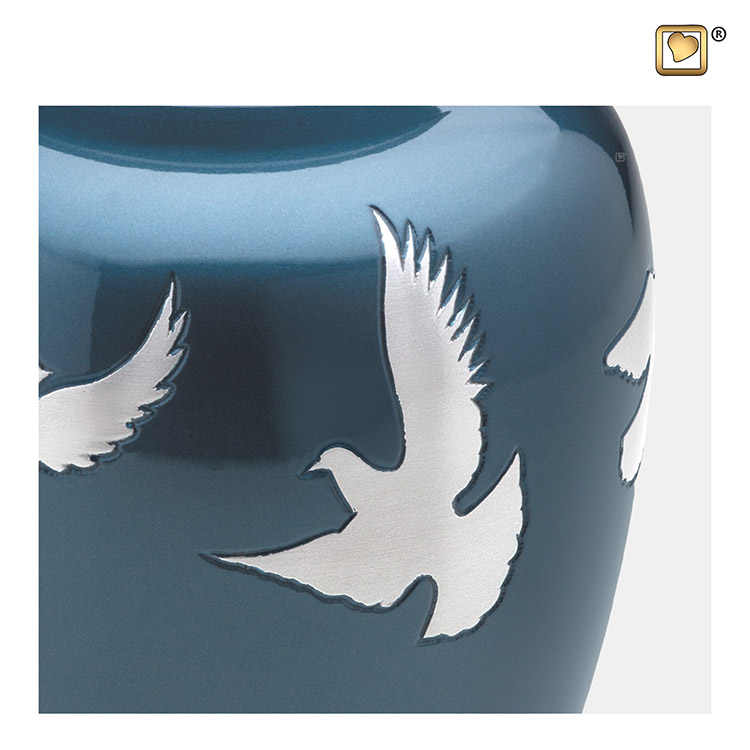 Grote LoveUrns Urn Devine Flying Doves (3.4 liter)
