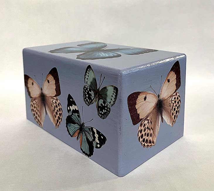 Blauwe Design Kinderurn vol Vlinders (0.4 liter)