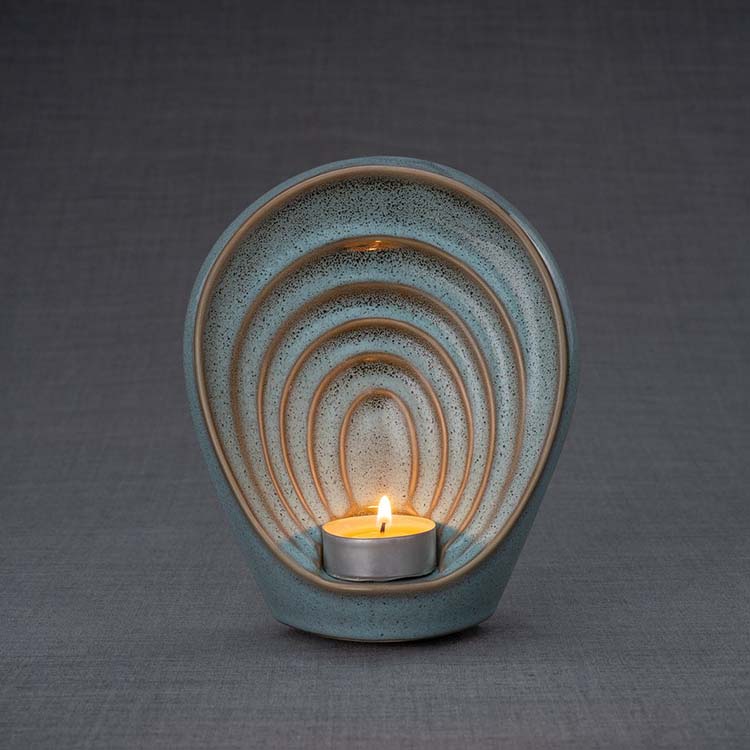 https://grafdecoratie.nl/photos/keramische-mini-art-urn-Guardian-crematie-as-miniurnen-keramiek-GU-S11.JPG